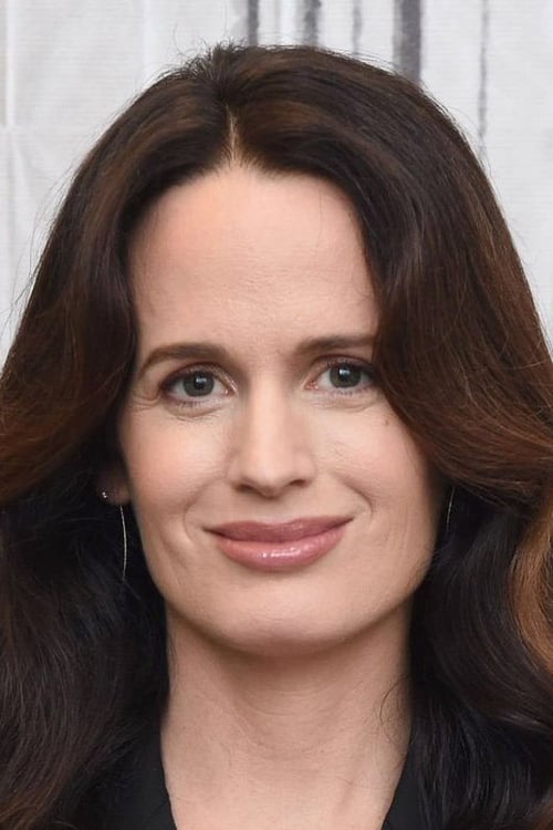 Elizabeth Reaser